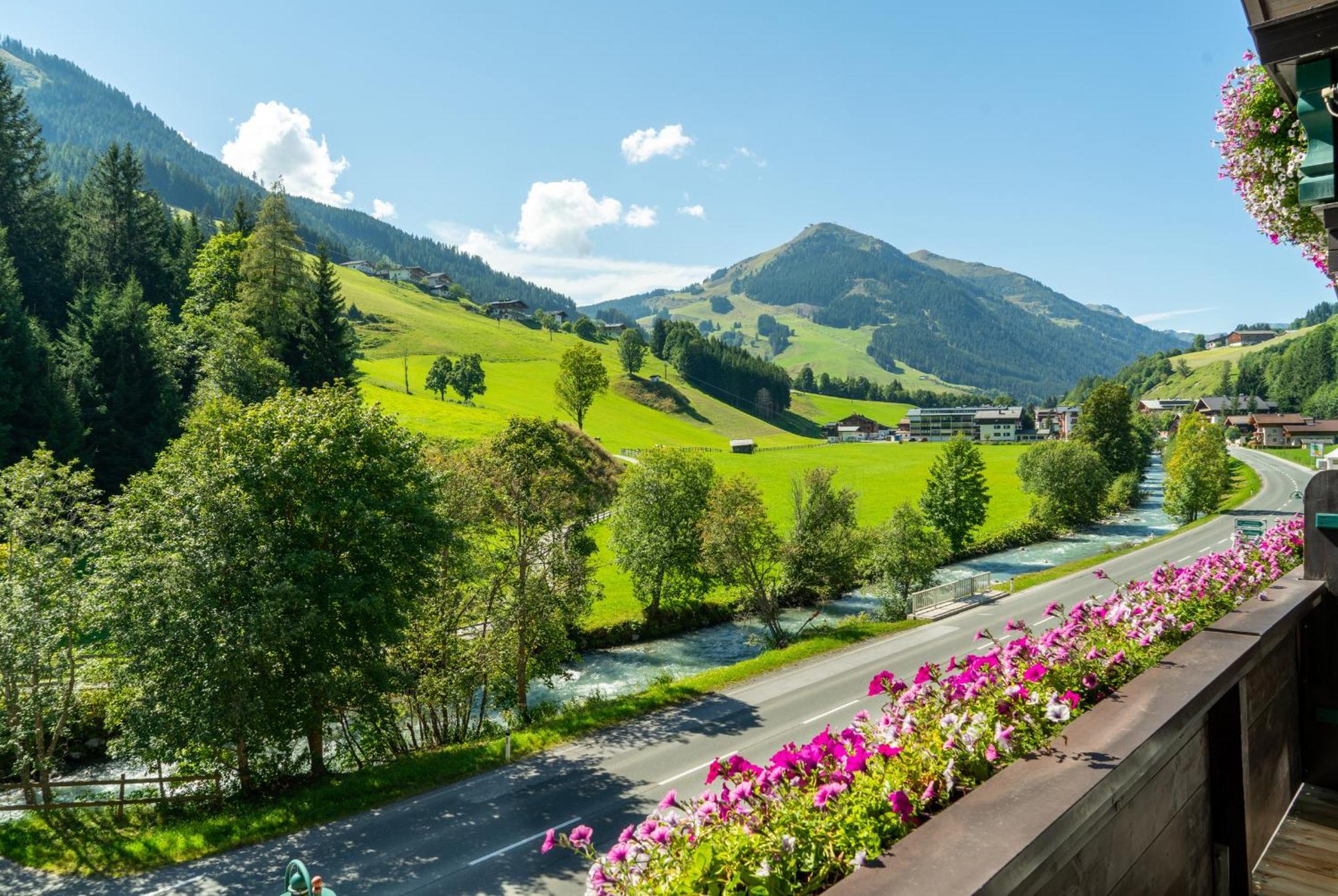 Villa Austria Saalbach エクステリア 写真